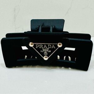 Beautiful !! Elegant Claw Hairclip !